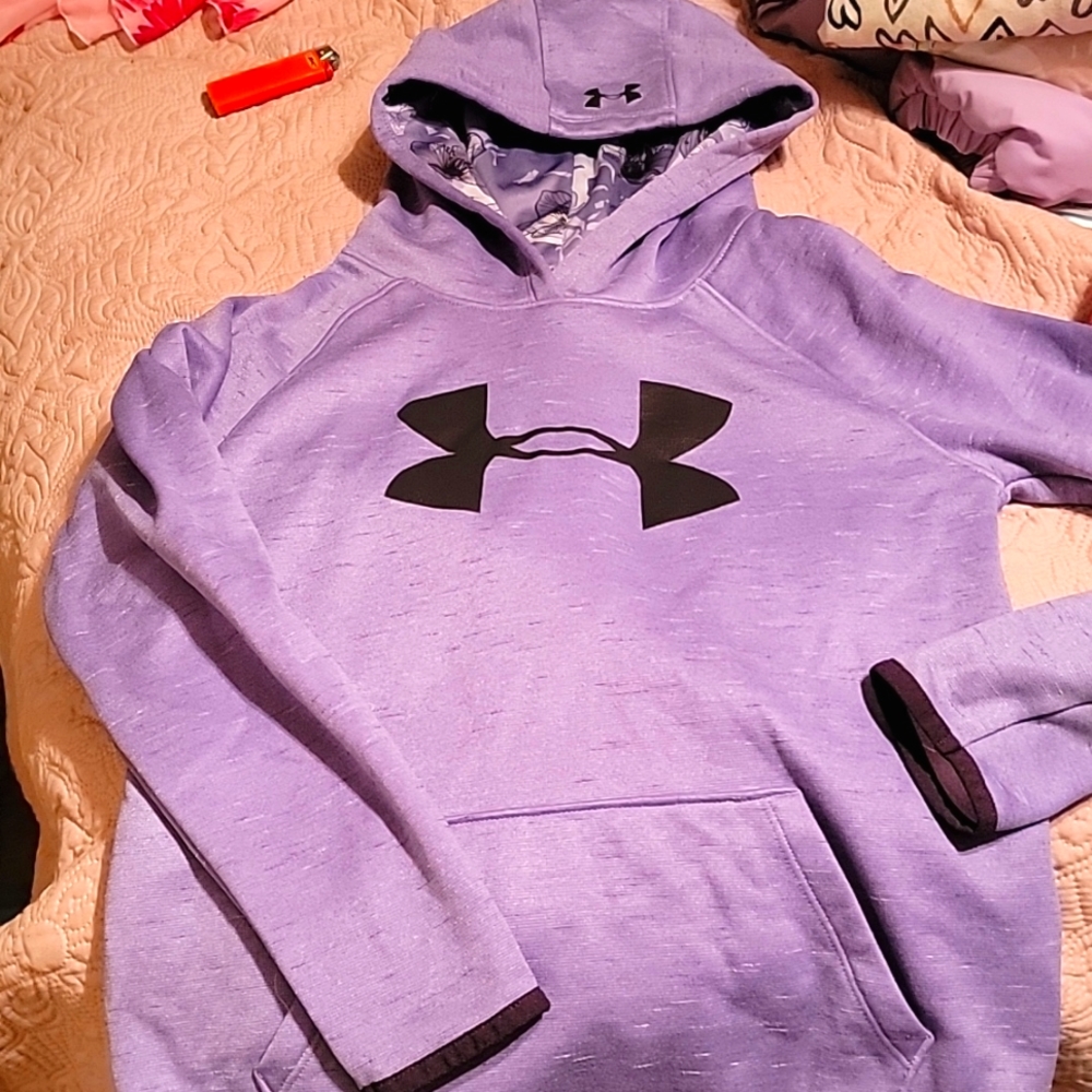 Girls under armour hoodie